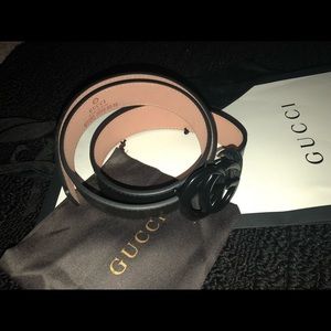 Black gucci belt